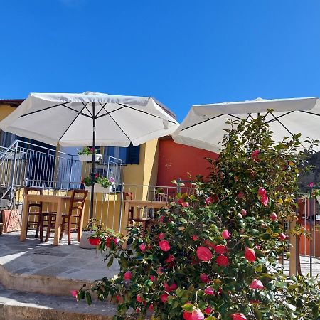 Affittacamere Ca Der Culunellu Soviore Exterior foto